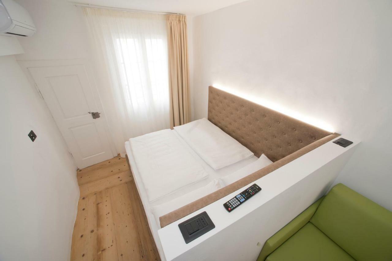 Sir Thomas Bed&More Болзано Екстериор снимка