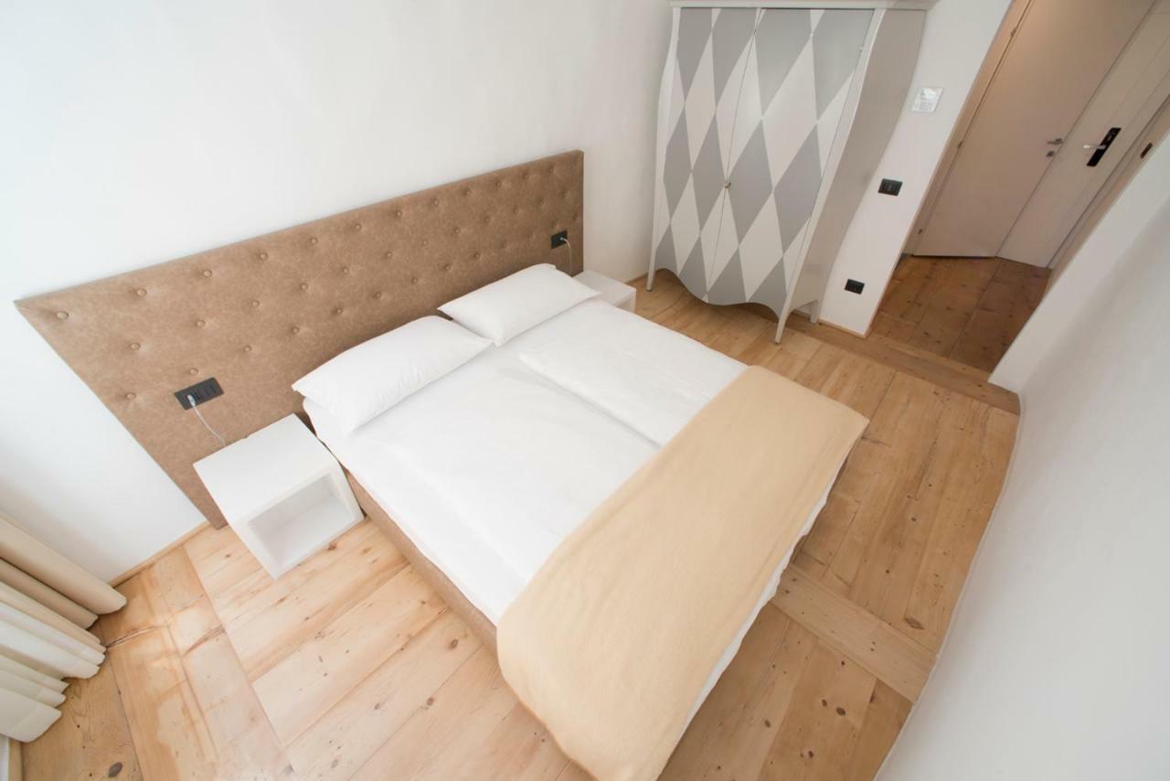 Sir Thomas Bed&More Болзано Екстериор снимка