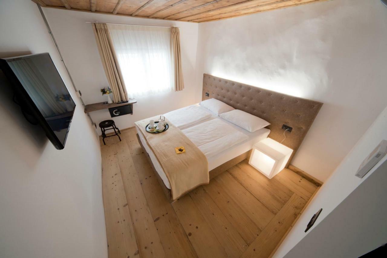 Sir Thomas Bed&More Болзано Екстериор снимка